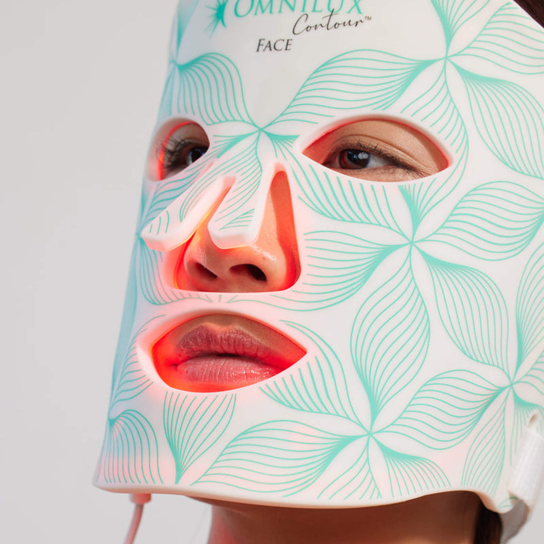 Omnilux Contour Face